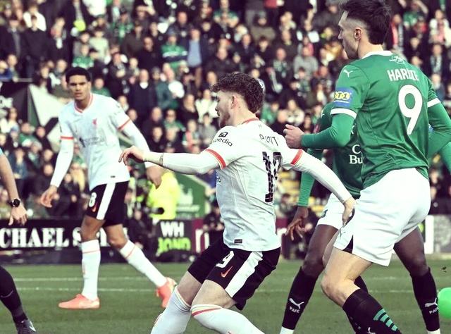 赛后利物浦备战足总杯,单刀错失细节曝光,更衣室稳定,赛程密集仍需轮换的简单介绍 赛后利物浦备战足总杯,单刀错失细节曝光,更衣室稳定,赛程密集仍需轮换的简单介绍