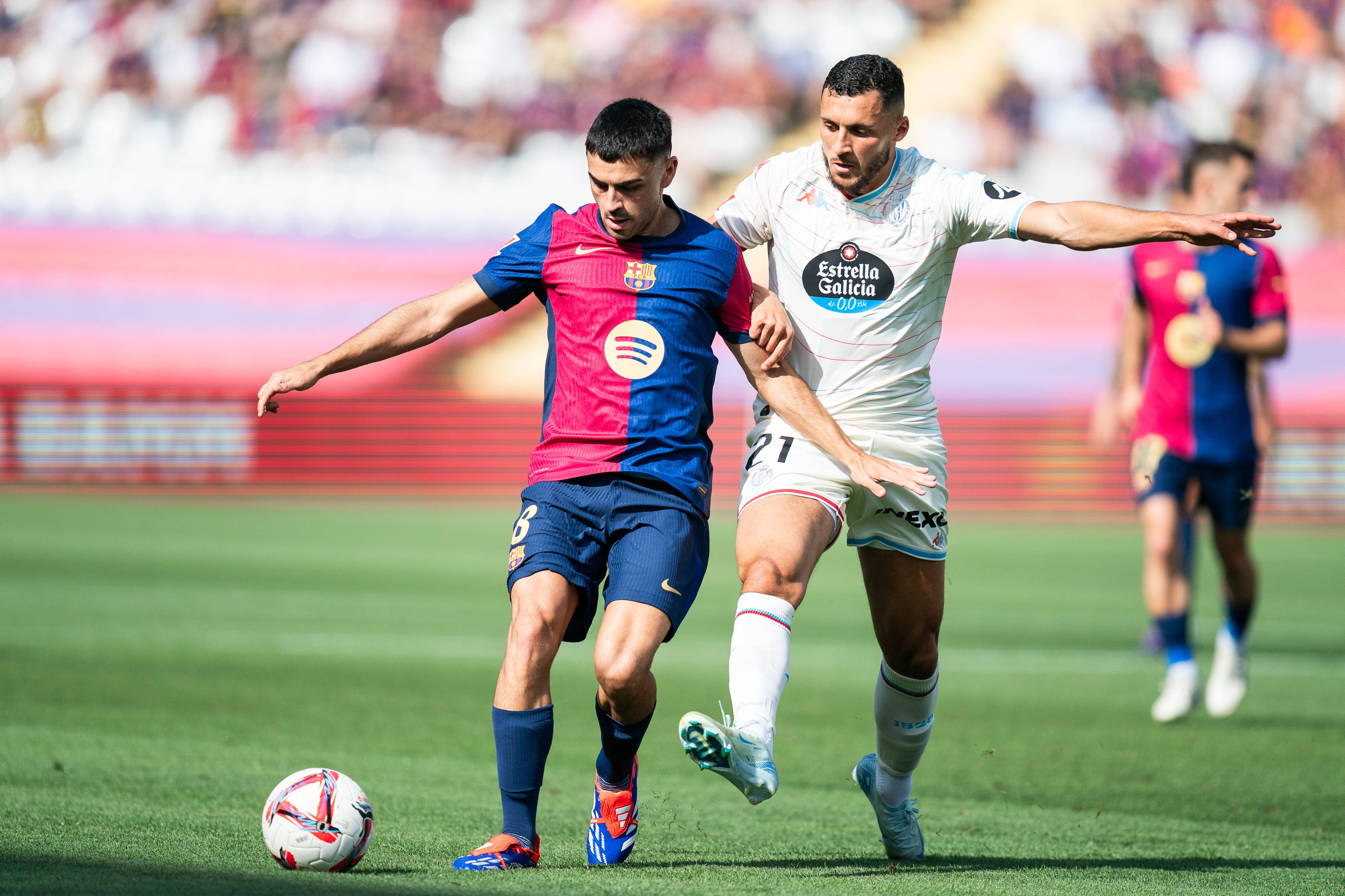 西甲转会期再迎强敌,拜仁慕尼黑单刀错失,主帅态度:底气十足,身体对抗强度拉满的简单介绍 西甲转会期再迎强敌,拜仁慕尼黑单刀错失,主帅态度:底气十足,身体对抗强度拉满的简单介绍