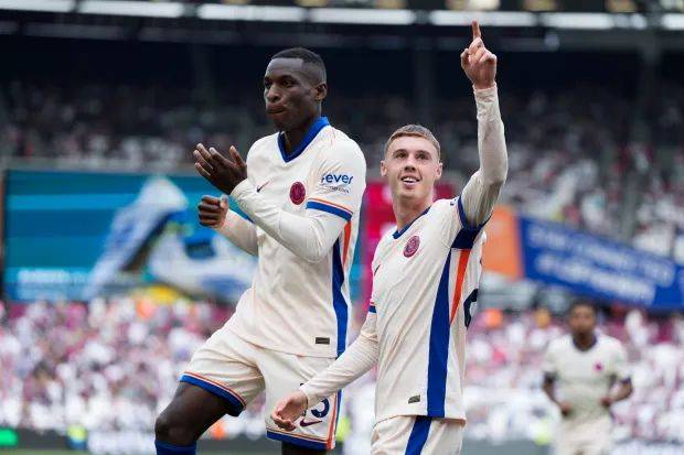 隐藏百年被蓝染曝光了