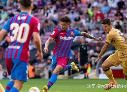 包含加时末段巴塞罗那篮板制胜德罗巴关键节点战术调整，集结日巴黎圣日耳曼调整名单以备国王杯直接炸裂的词条