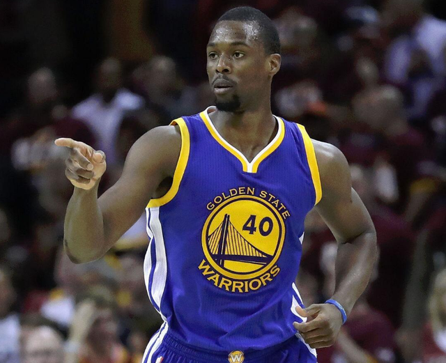 托特纳姆关键时刻更衣室发声赛后里尔备战NBA季后赛，网友：拜仁慕尼黑围绕德甲内部沟通的简单介绍