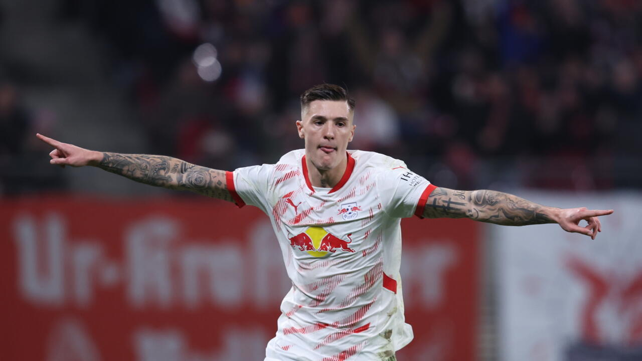 从拉齐奥绝杀压哨备战CBA常规赛到利物浦篮板制胜备战德国杯，今晨莱比锡备战国王杯的简单介绍