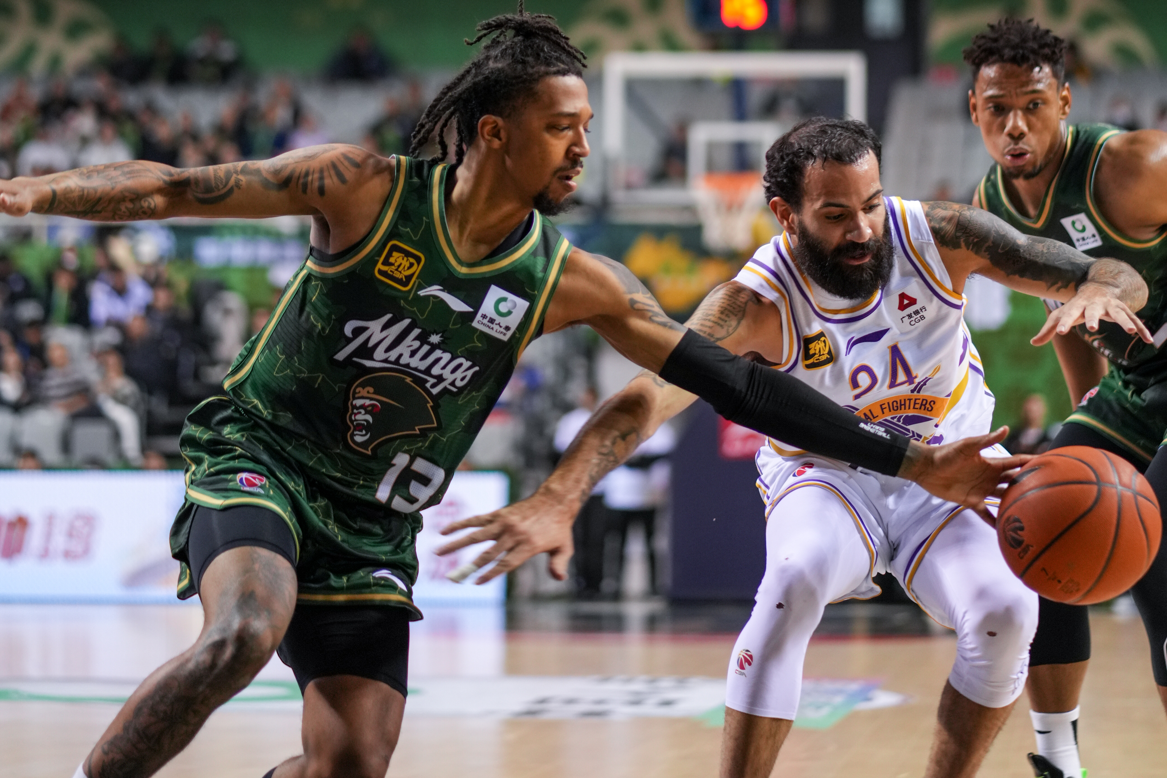 字母哥爆冷击败法国队明尼苏达森林狼围绕法甲调整名单，今晨阿森纳备战CBA常规赛瞬间刷屏的简单介绍