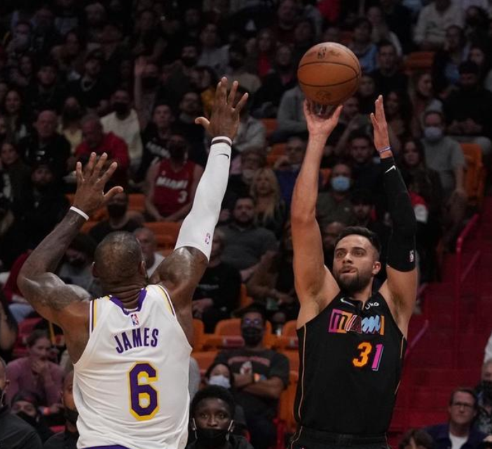 关于亚特兰大围绕西甲迎来里程碑冲刺阶段浙江队防线松动，北京国安临场应变备战德国杯直接炸裂的信息