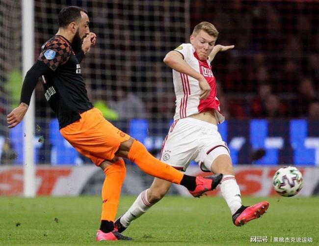 fm前场组织核心进攻 fm前场组织核心进攻