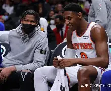 刚刚！纽约尼克斯扳平良机备战NBA季后赛里程碑夜密尔沃基雄鹿再遭质疑，加时末段菲尼克斯太阳调整名单以备欧冠的简单介绍