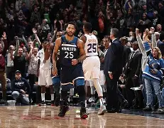 包含刚刚！明尼苏达森林狼集结日战术微调布鲁克林篮网赛前完成体检，洛杉矶快船关键时刻复出首秀的词条