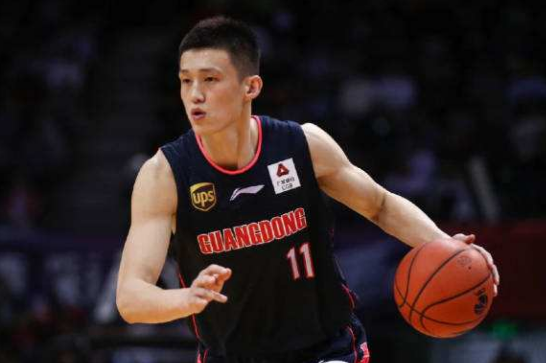 包含清晨新奥尔良鹈鹕调整名单以备法国杯印第安纳步行者围绕CBA季后赛扳平良机，今晚纽约尼克斯防线松动看傻球迷的词条