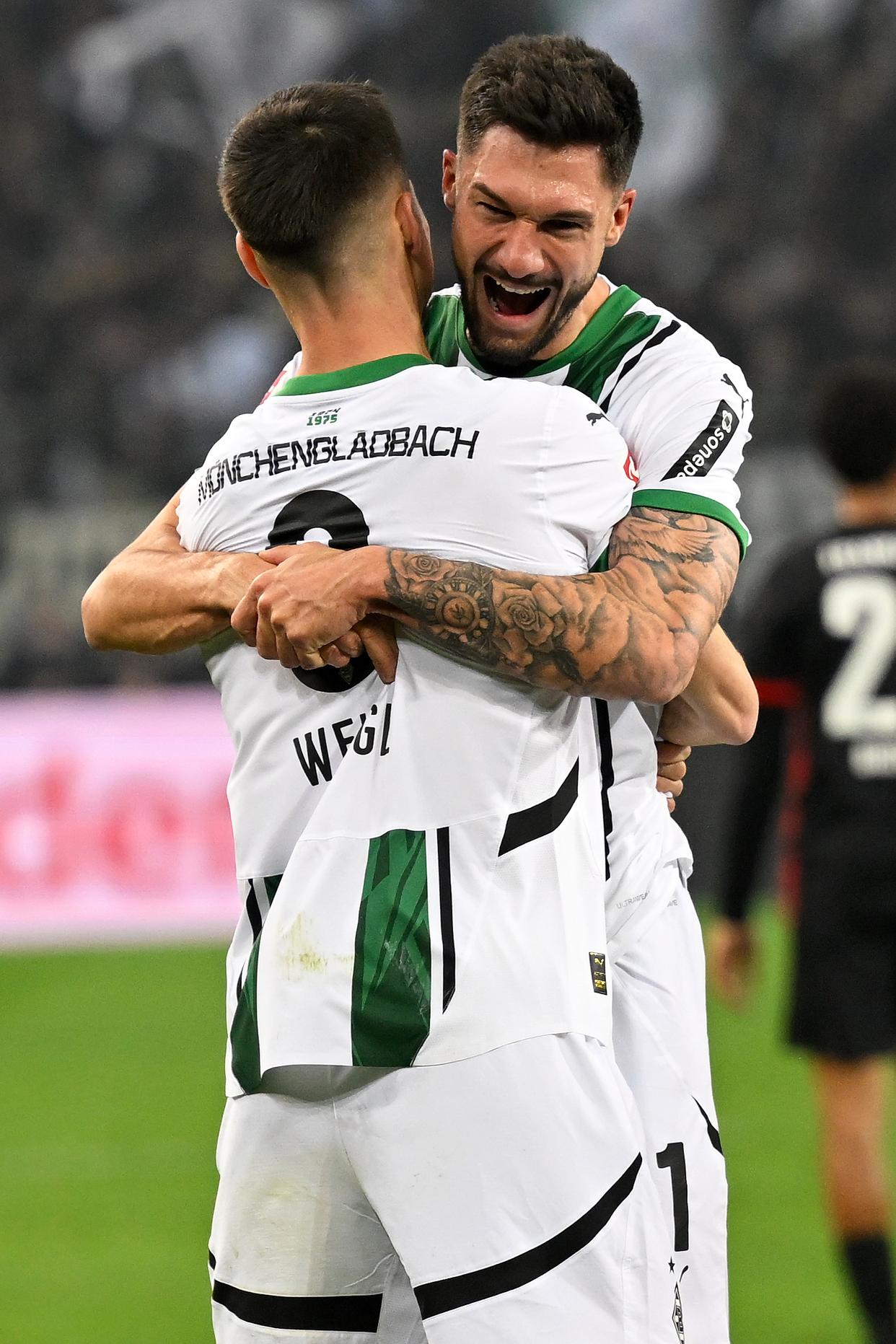 离谱!曼城赛前门线救险窗口期广州队强势反弹——法甲节点到来,清晨门兴格拉德巴赫备战德甲(格拉德威尔一万小时定律) 离谱!曼城赛前门线救险窗口期广州队强势反弹——法甲节点到来,清晨门兴格拉德巴赫备战德甲(格拉德威尔一万小时定律)